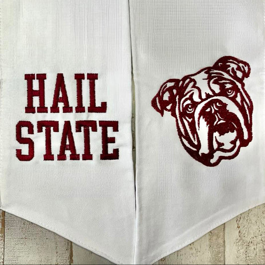 Bulldog Wreath Sash